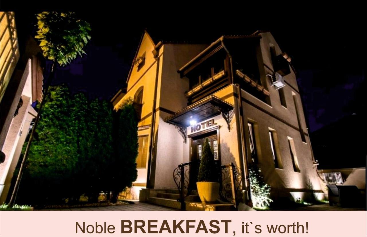 Noblesse Boutique Resort Сибиу Экстерьер фото